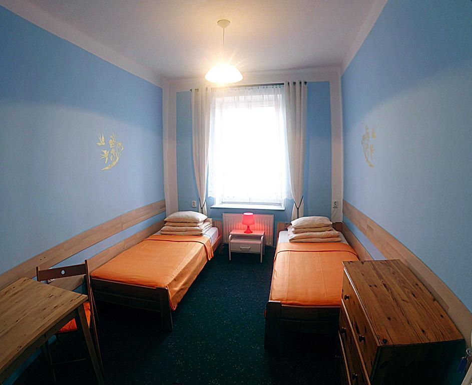 Red Carpet Hostel Краків Екстер'єр фото